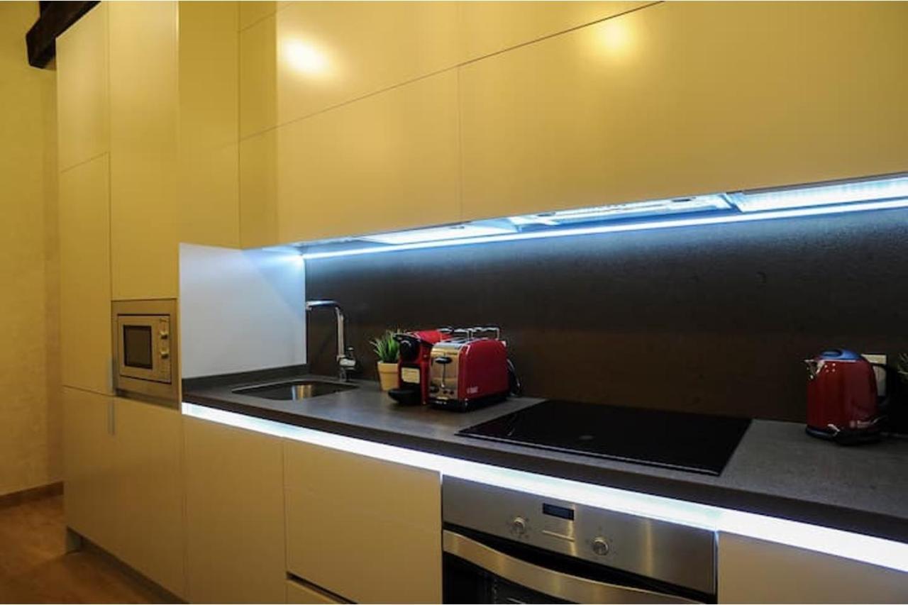 Premium Apartment La Latina 2. Саламанка Екстер'єр фото